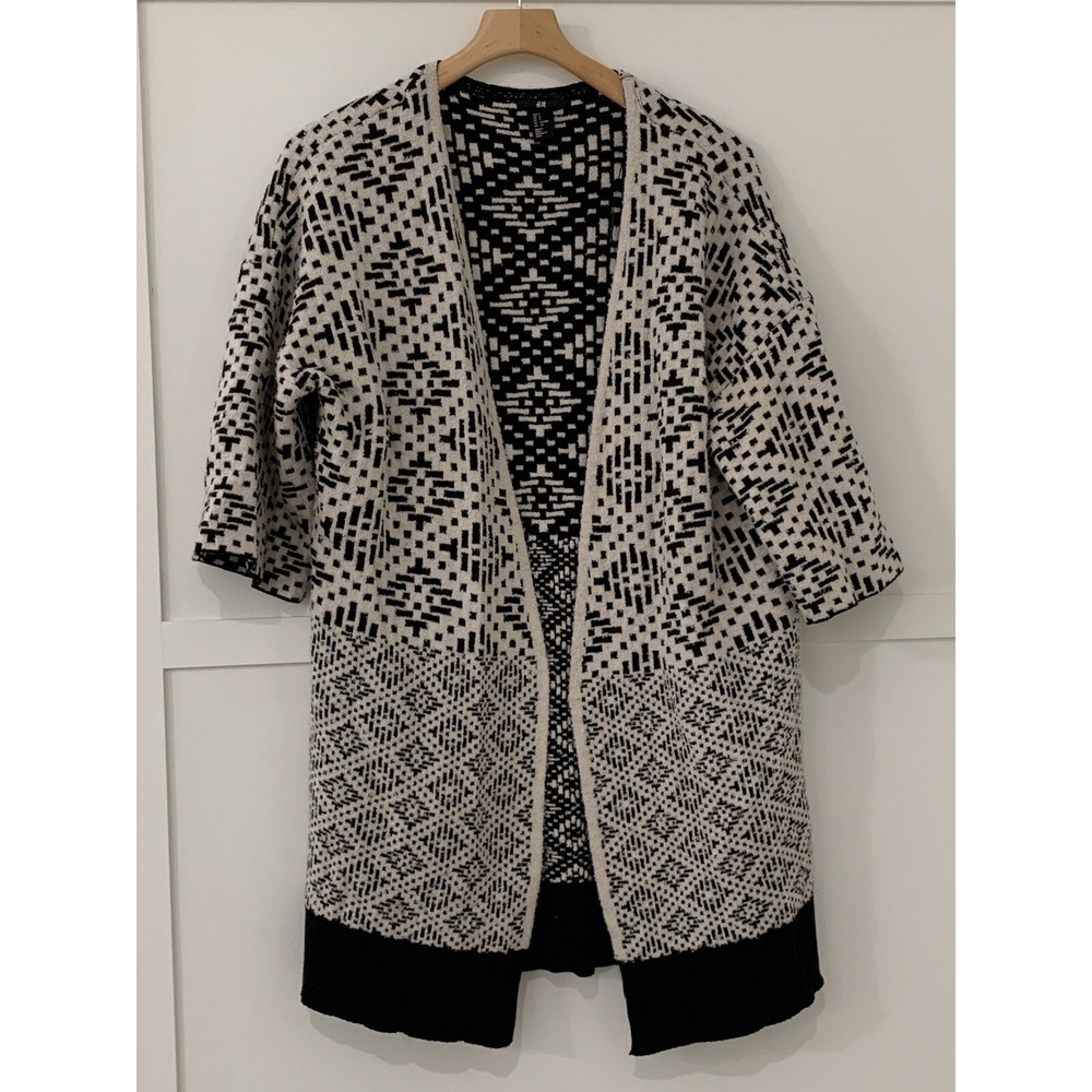 Womens H&M Cardigan Sweater Sz Small Kimono Long Style Black Ivory Open Front